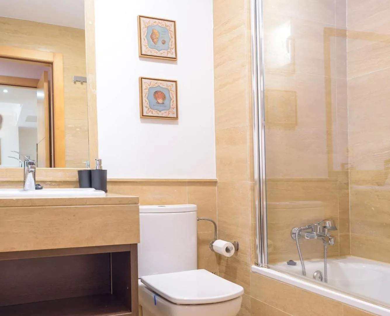 Atico Con Terraza Y Vistas, Parking Gratuito Apartment Malaga Spain